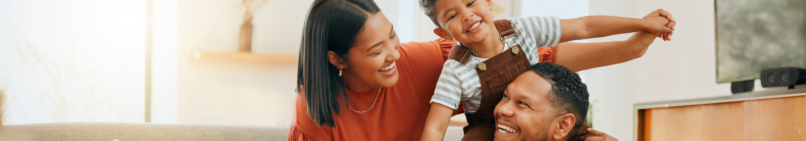 happy family smiling